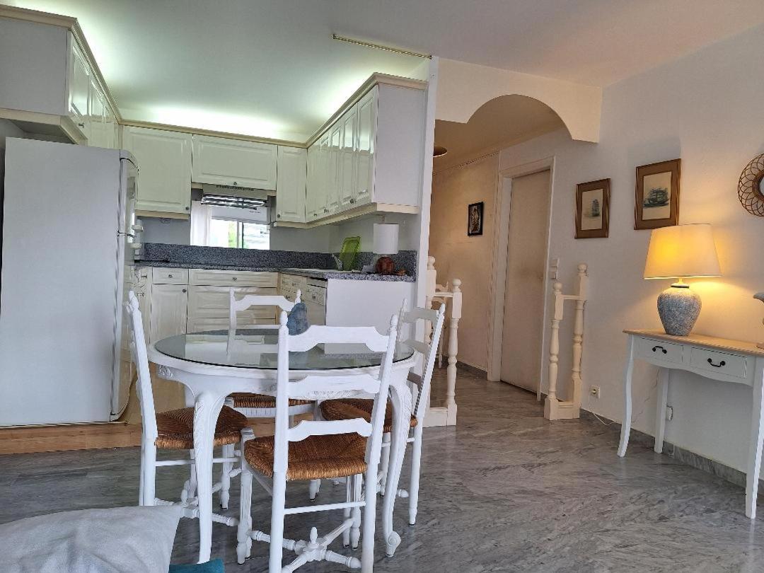 Juan Les Pins Charming Apartment Exterior photo